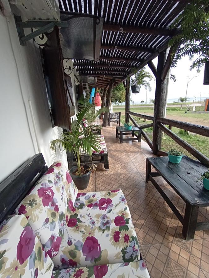 Cerca Del Rio Bed & Breakfast Carmen del Parana Exterior photo